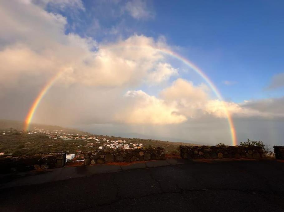 Villa Casa Poesia De El Hierro, Situada En El Centro De El Pinar El Pinar  Exterior foto